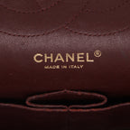 Chanel Timeless Jumbo handbag in black quilted grained leather - DETAIL 2
