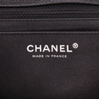 Chanel Timeless Jumbo shoulder bag in black quilted grained leather - DETAIL 2