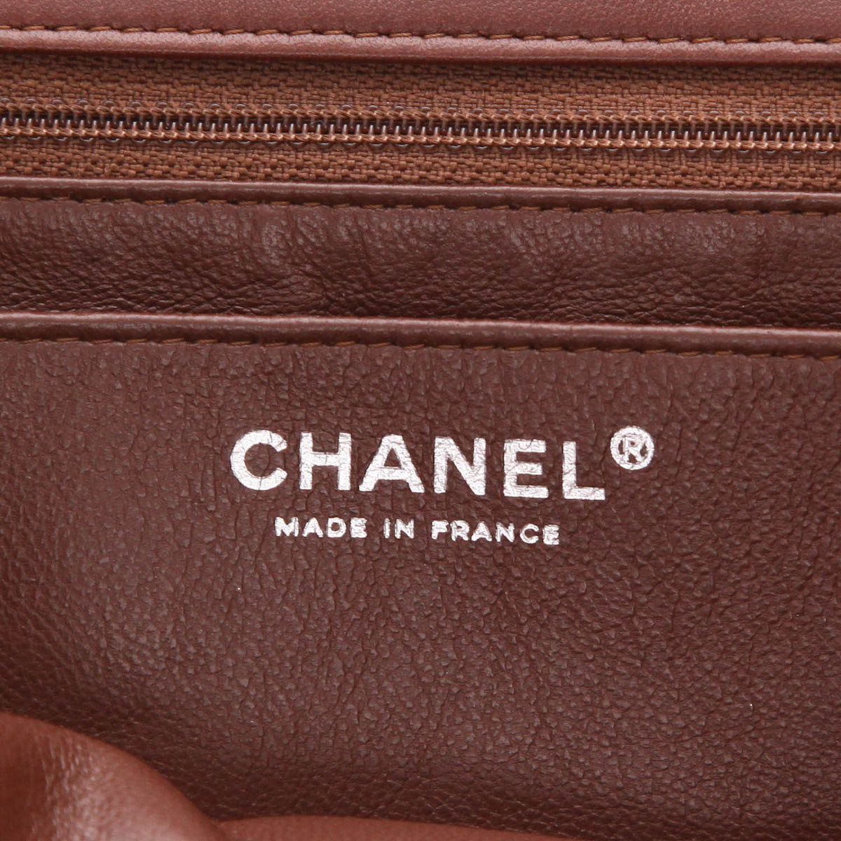 Chanel Timeless Jumbo shoulder bag in brown quilted leather - DETAIL 2