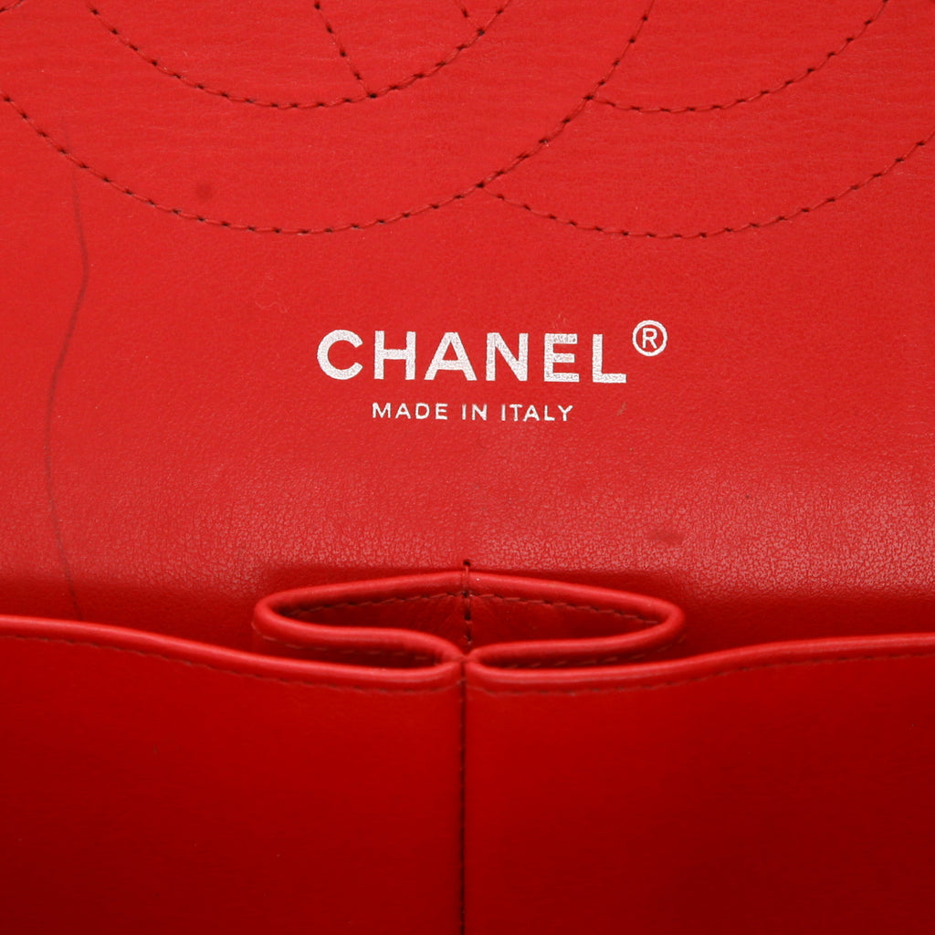 Chanel Timeless Jumbo shoulder bag in red quilted grained leather - DETAIL 2