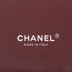 Chanel Timeless Maxi Jumbo handbag in black quilted leather - DETAIL 2