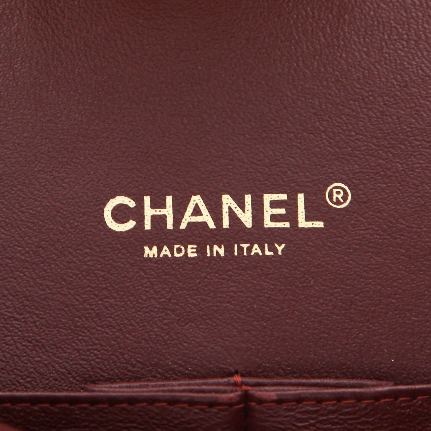 Chanel Timeless Maxi Jumbo handbag in black quilted leather - DETAIL 2
