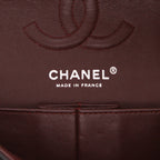 Chanel Timeless Petit shoulder bag in black quilted leather - DETAIL 2