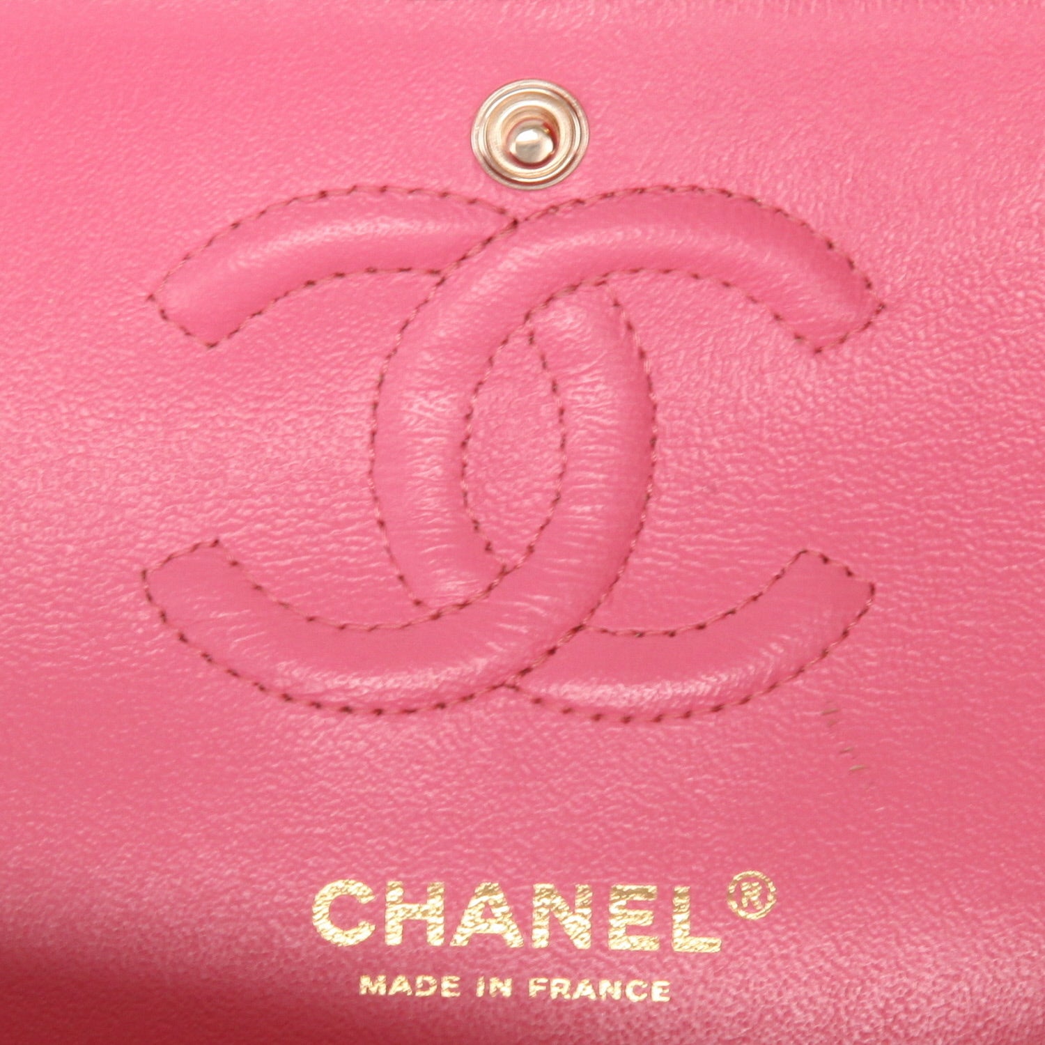 Chanel Timeless Petit shoulder bag in pink quilted leather - DETAIL 2