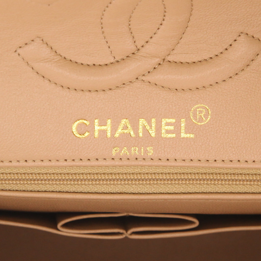 Chanel Timeless Vintage handbag in beige quilted leather - DETAIL 2