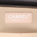 Chanel Vanity vanity case in wicker and black leather - DETAIL 2