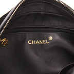 Chanel Vintage shoulder bag in black velvet - DETAIL 2