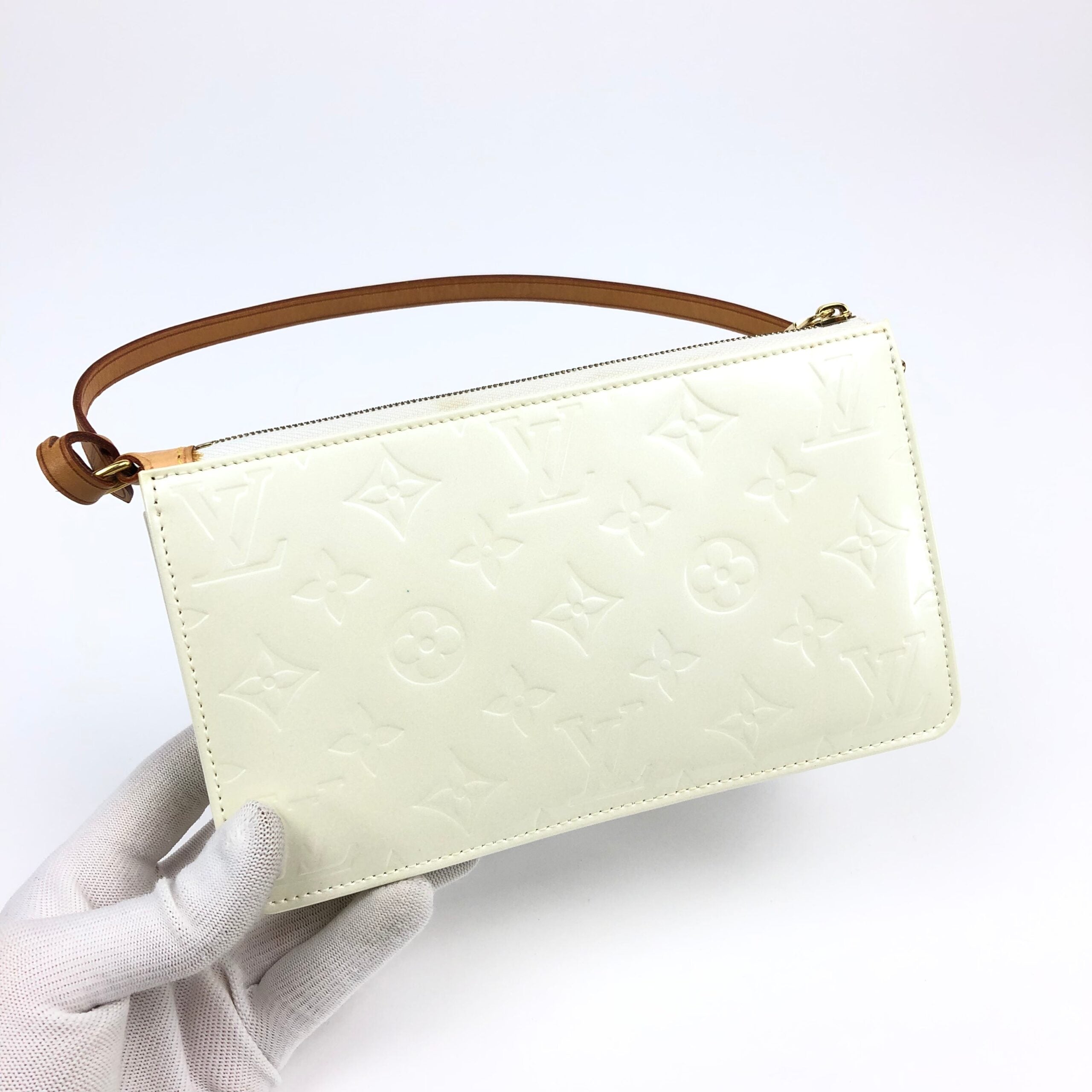 LOUIS VUITTON LEXINGTON VERNIS POCHETTE BAG