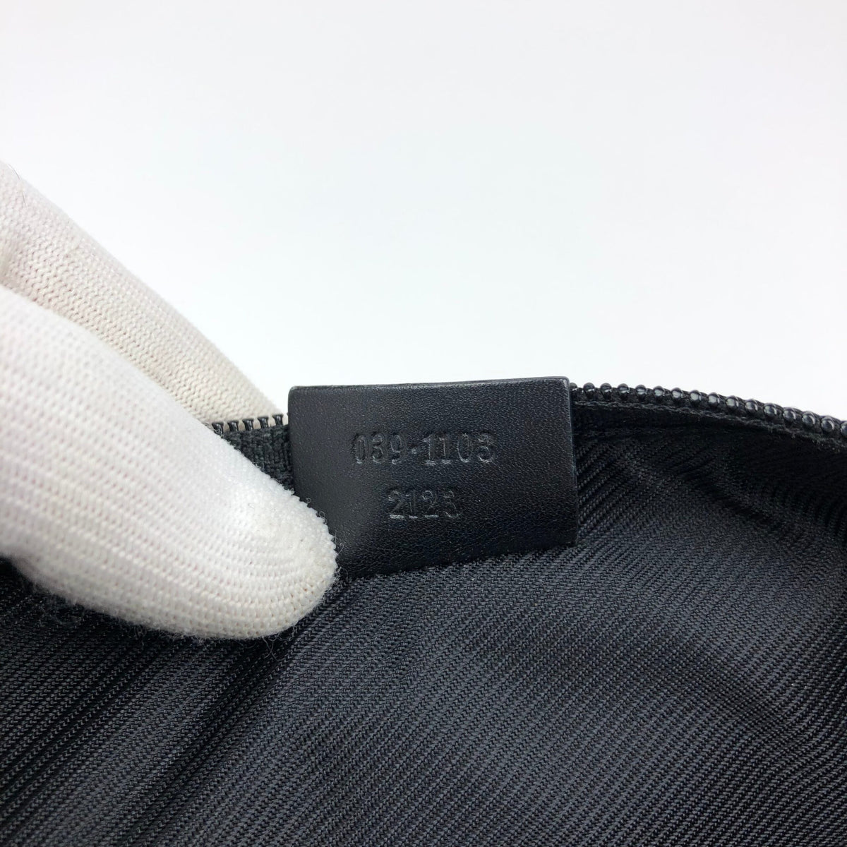 GUCCI MONOGRAM SHOULDER BAG