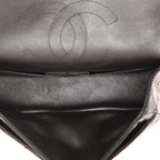 Chanel 2.55 shoulder bag in green quilted iridescent leather - DETAIL 3