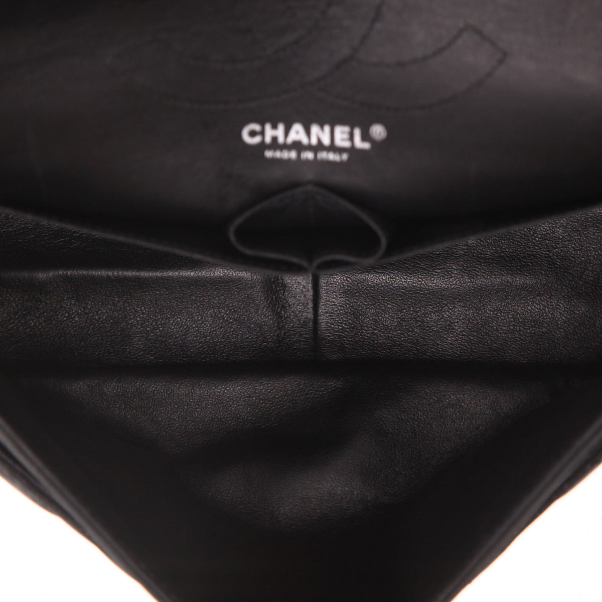 Chanel 2.55 large model shoulder bag in grey quilted iridescent leather - DETAIL 3