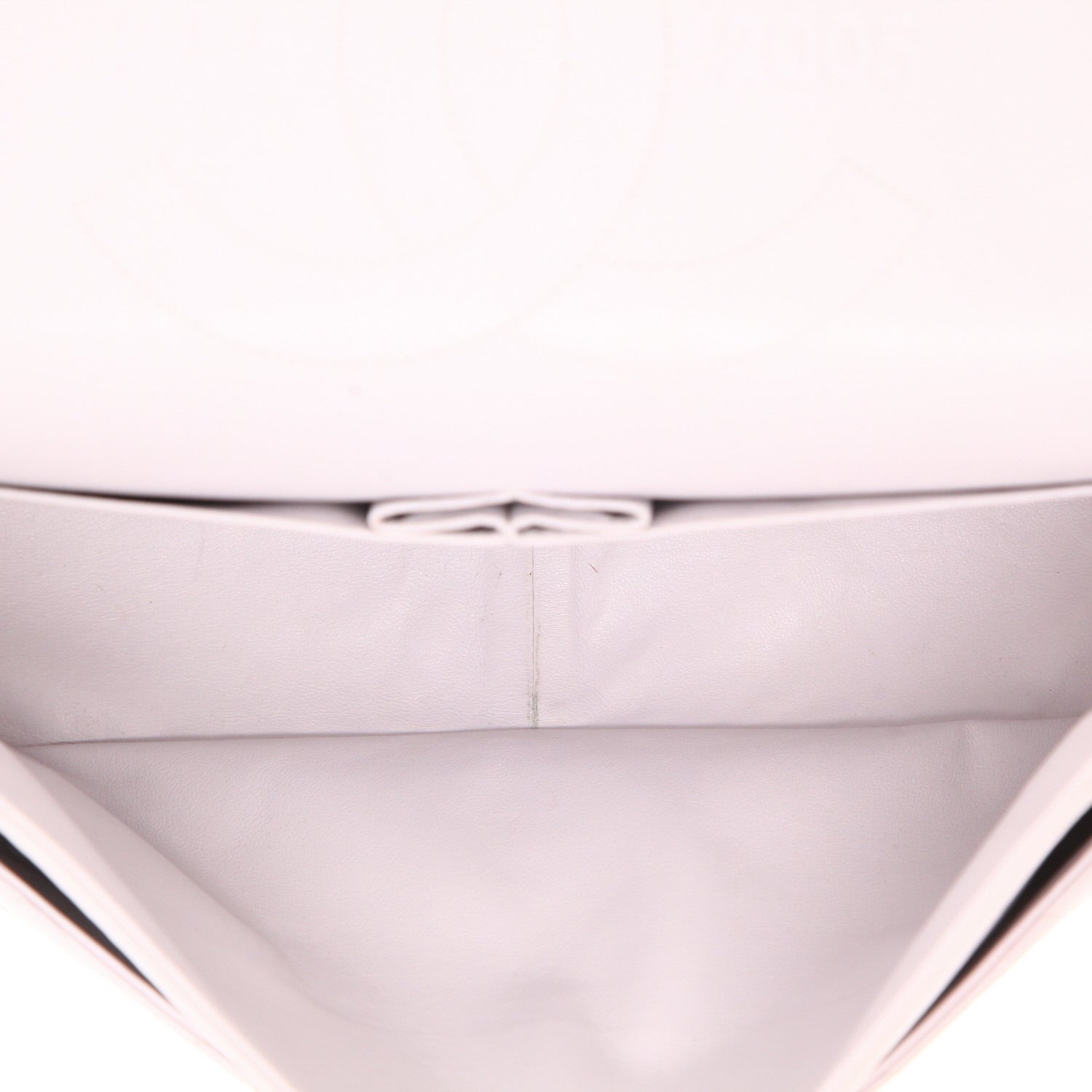 Chanel 2.55 shoulder bag in white quilted leather - DETAIL 3
