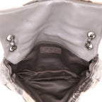 Chanel Baguette handbag in beige, grey and silver leather - DETAIL 3