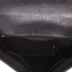 Chanel Boy large model shoulder bag in black quilted leather - DETAIL 3