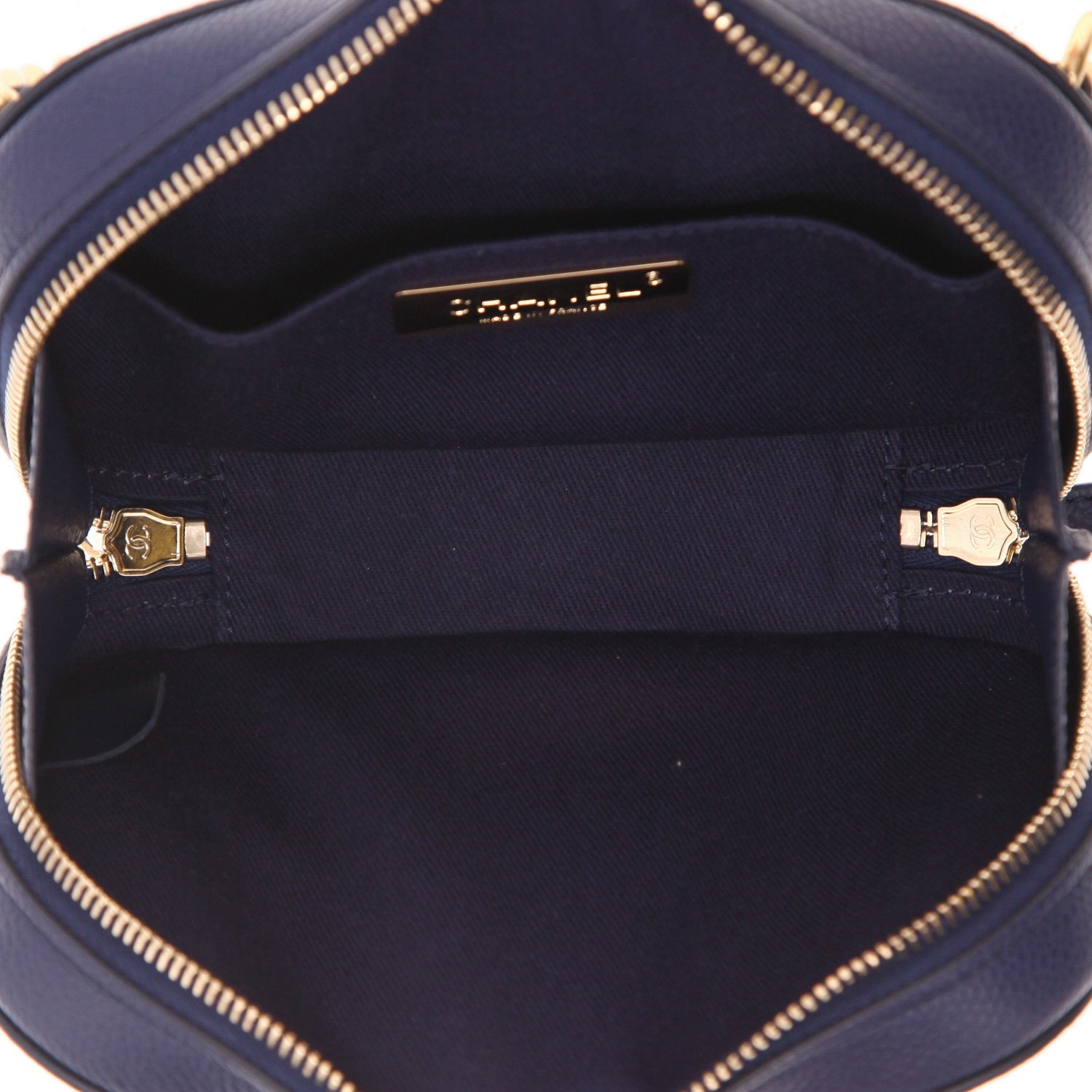 Chanel clutch-belt in blue quilted grained leather - DETAIL 3