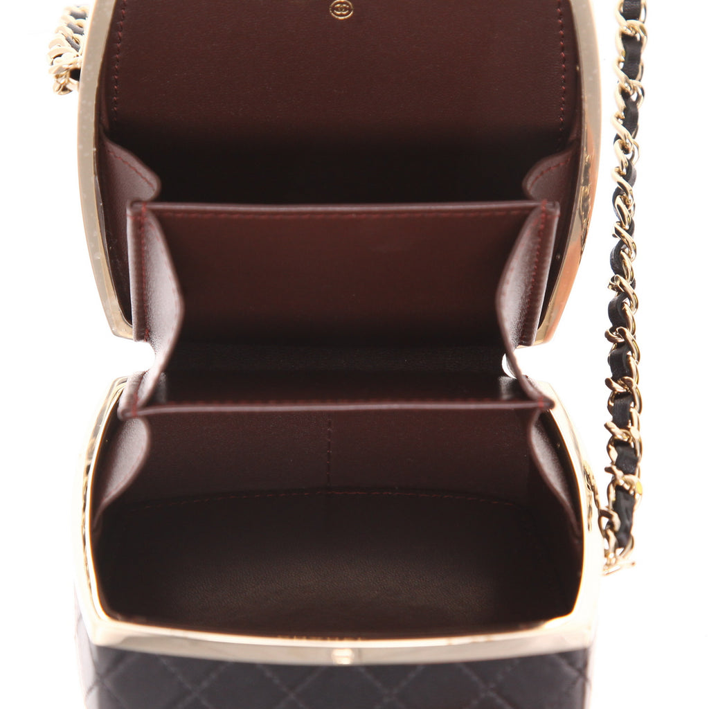 Chanel clutch in black leather - DETAIL 3