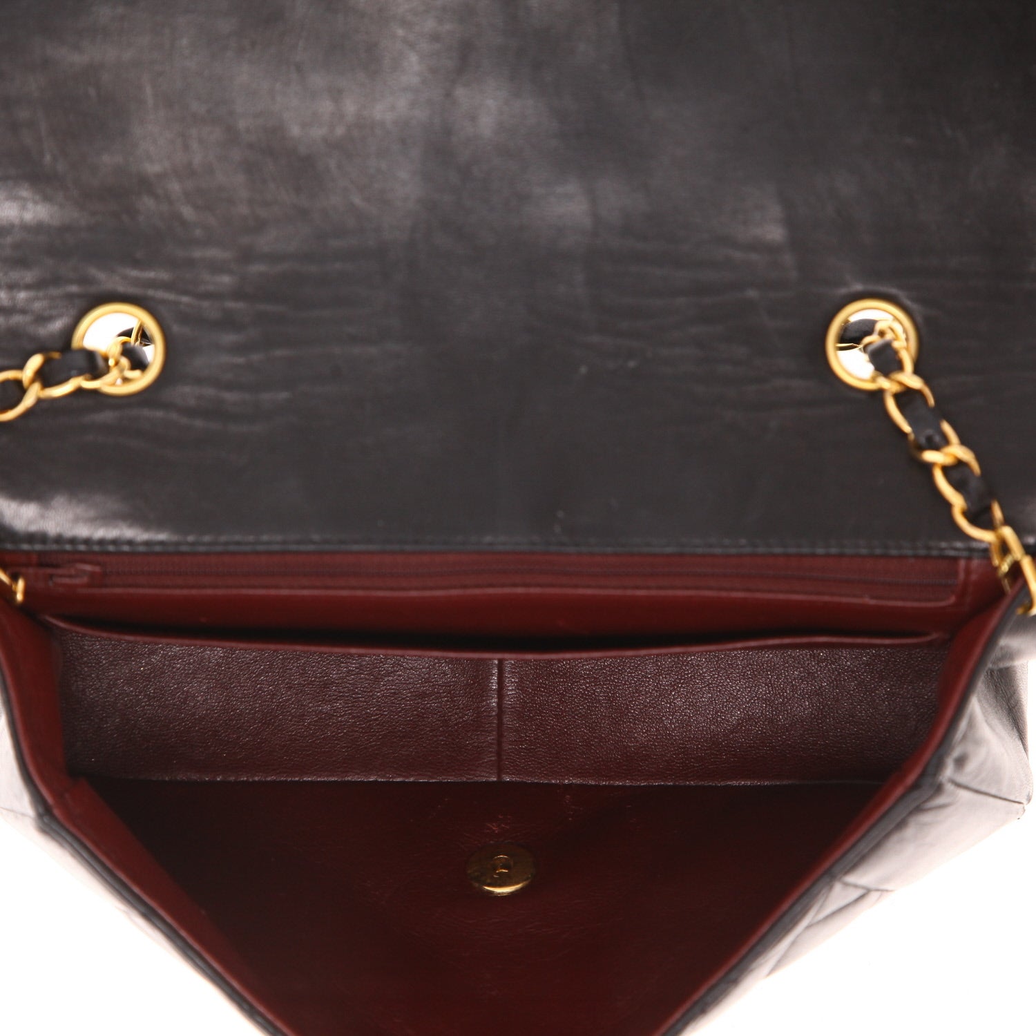 Chanel Diana shoulder bag in black quilted leather - DETAIL 3