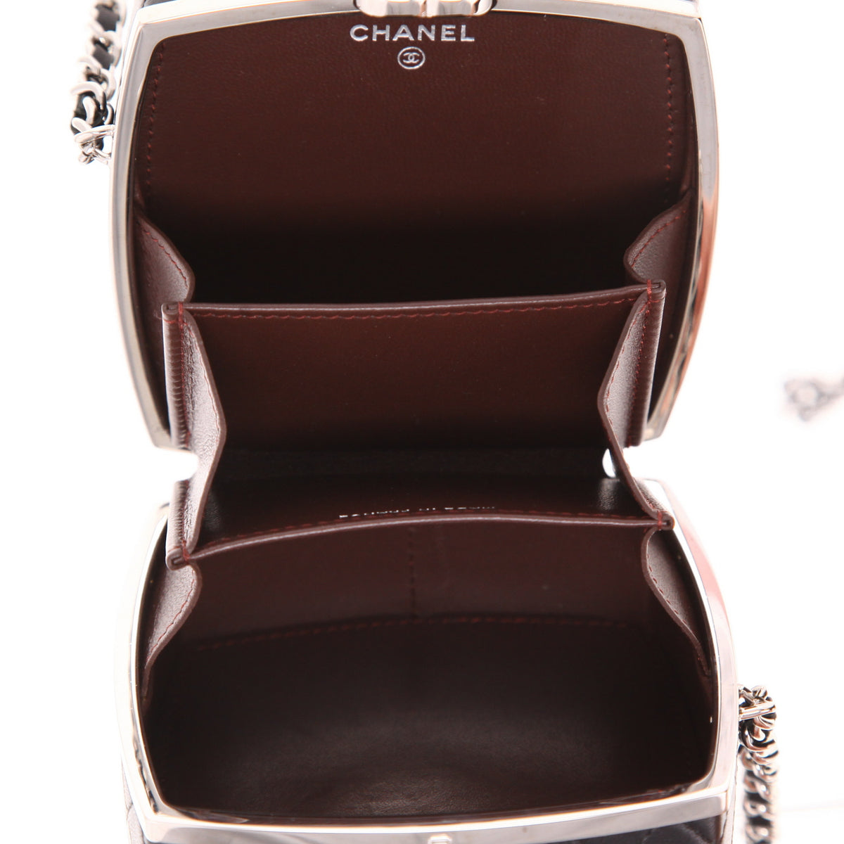 Chanel Editions Limitées clutch in black quilted leather - DETAIL 3
