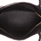 Chanel handbag Black grained leather medallion - DETAIL 3