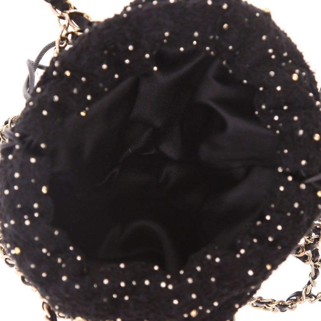 Chanel handbag in black tweed and black leather - DETAIL 3