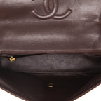 Chanel handbag in brown quilted leather - DETAIL 3