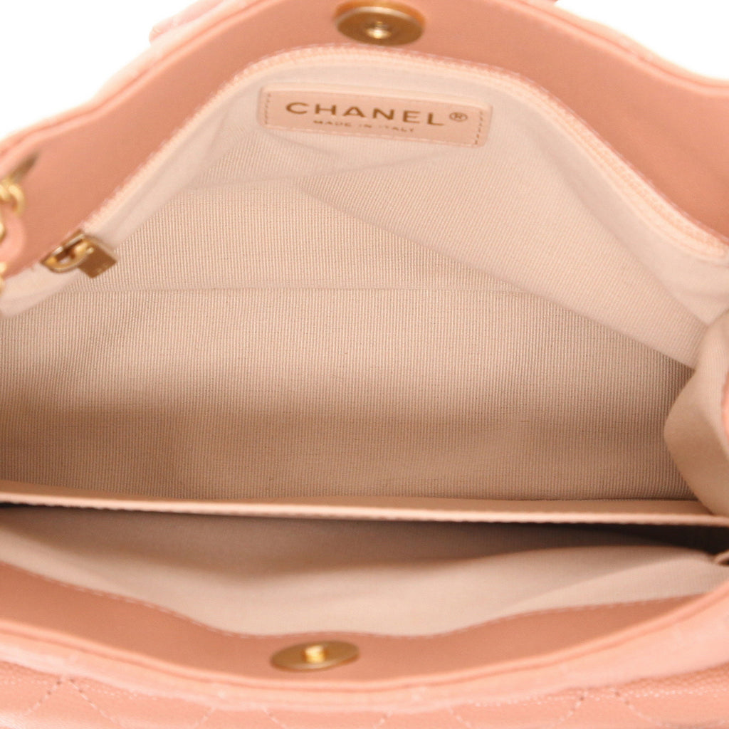 Chanel Hobo shoulder bag in powder pink quilted grained leather - DETAIL 3