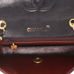 Chanel Mini Timeless handbag in black and burgundy quilted leather - DETAIL 3