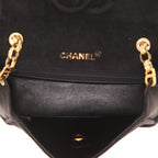 Chanel Mini Timeless shoulder bag in black doblis calfskin - DETAIL 3