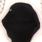 Chanel Petit Shopping handbag in white quilted leather - DETAIL 3