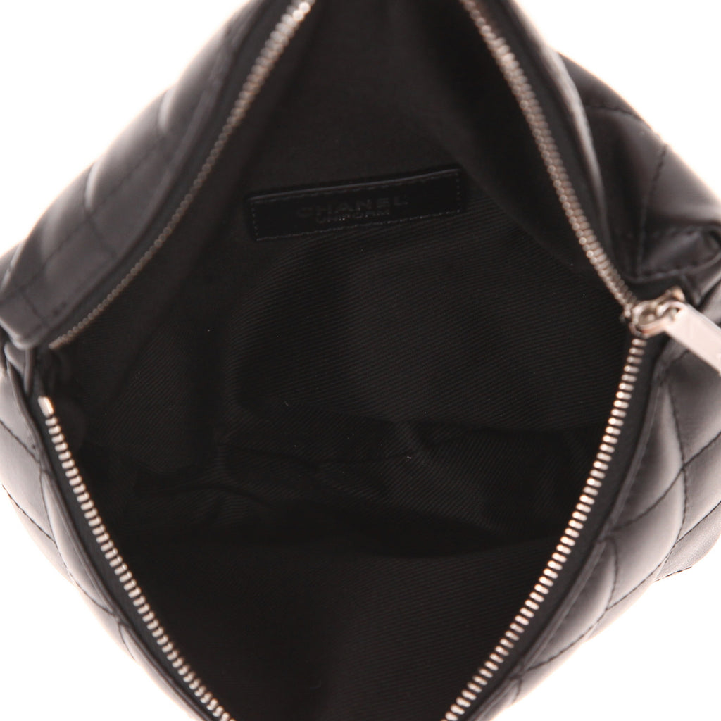 Chanel Pochette ceinture clutch-belt in black quilted leather - DETAIL 3