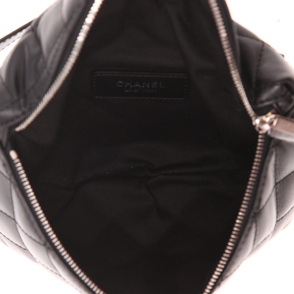 Chanel Pochette ceinture clutch-belt in black quilted leather - DETAIL 3