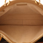 Chanel Shopping GST handbag in beige quilted grained leather - DETAIL 3