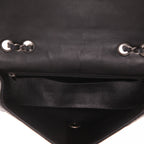 Chanel Timeless Classic handbag in black monogram leather - DETAIL 3
