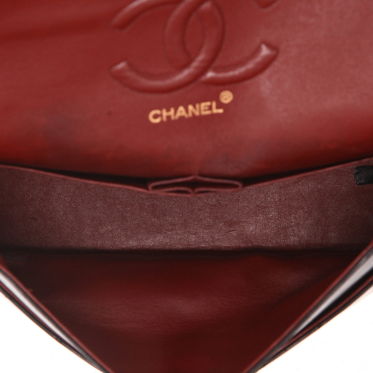 Chanel Timeless Classic handbag in black quilted leather - DETAIL 3