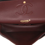 Chanel Timeless Classic handbag in black quilted leather - DETAIL 3