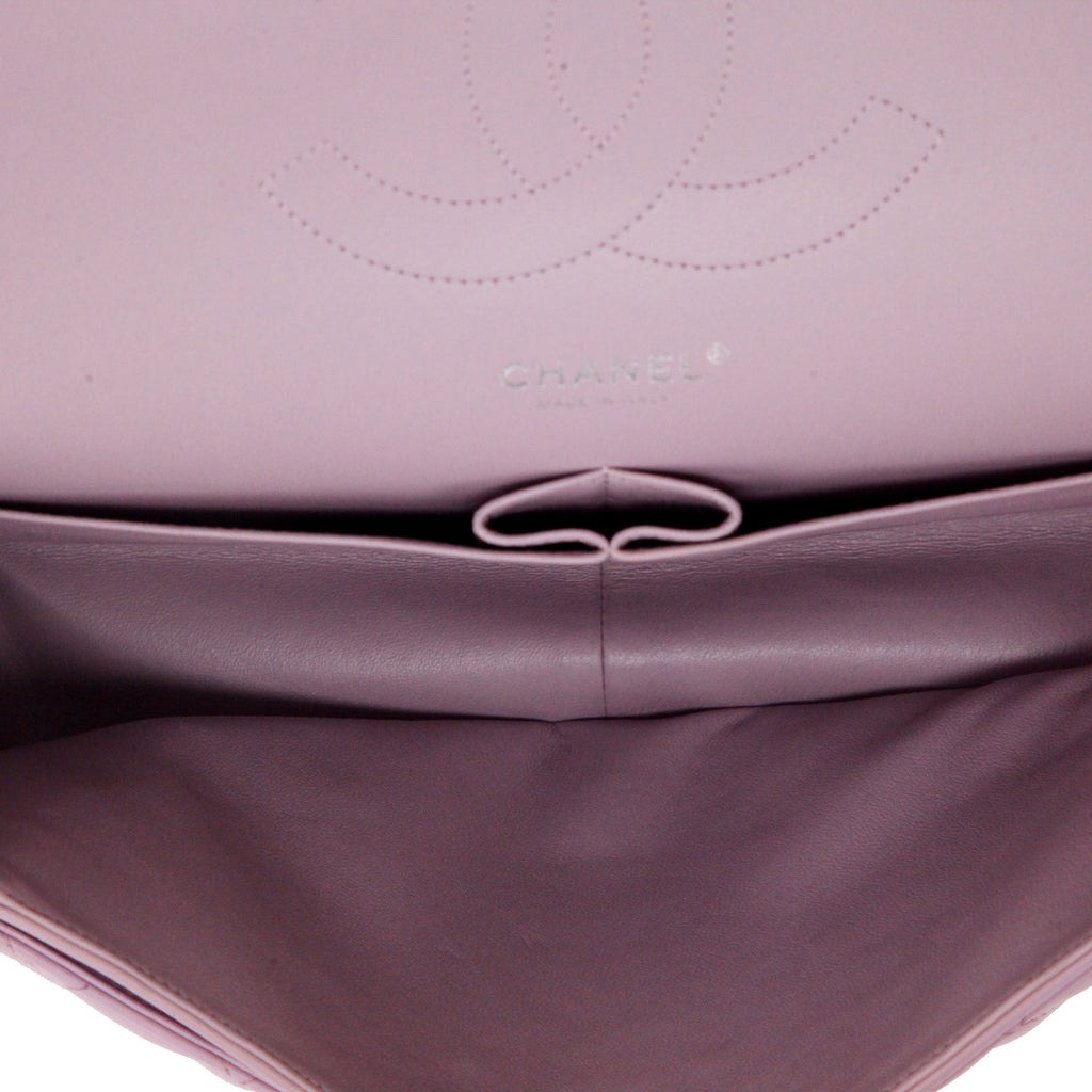 Chanel Timeless Jumbo handbag in parma quilted leather - DETAIL 3