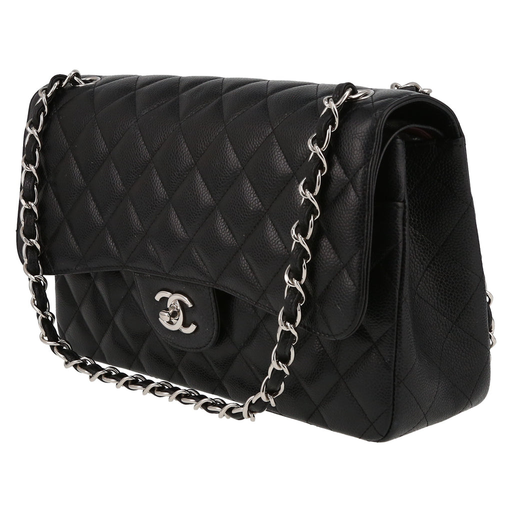 Chanel Timeless Jumbo shoulder bag in black quilted grained leather - DETAIL 3