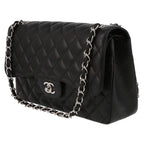 Chanel Timeless Jumbo shoulder bag in black quilted grained leather - DETAIL 3