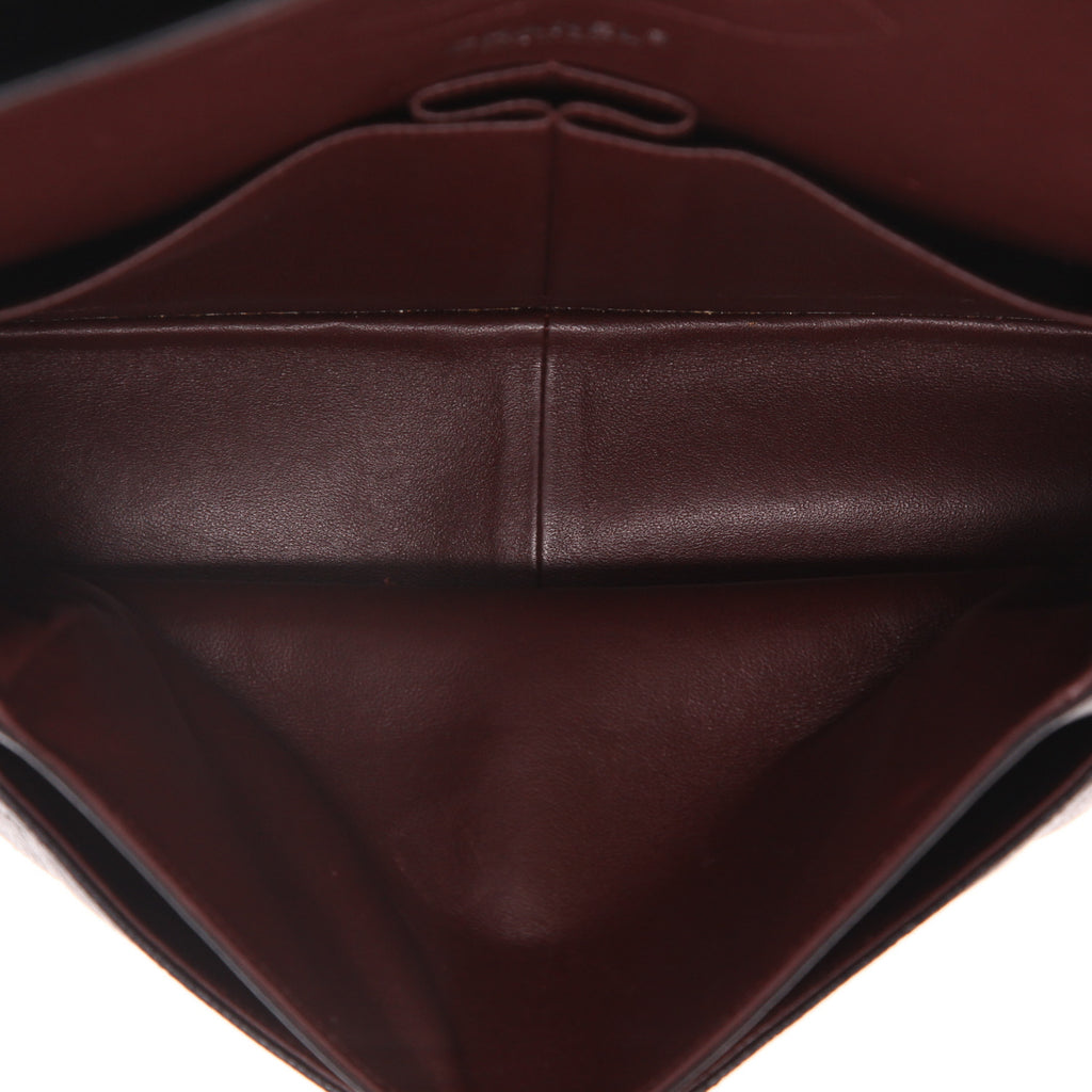 Chanel Timeless Jumbo shoulder bag in black quilted grained leather - DETAIL 3