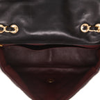 Chanel Timeless Jumbo shoulder bag in black quilted leather - DETAIL 3