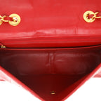 Chanel Timeless Jumbo shoulder bag in red quilted leather - DETAIL 3