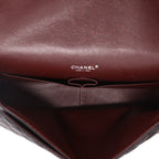 Chanel Timeless Maxi Jumbo handbag in black quilted grained leather - DETAIL 3