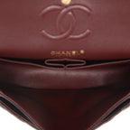 Chanel Timeless Petit handbag in black quilted leather - DETAIL 3