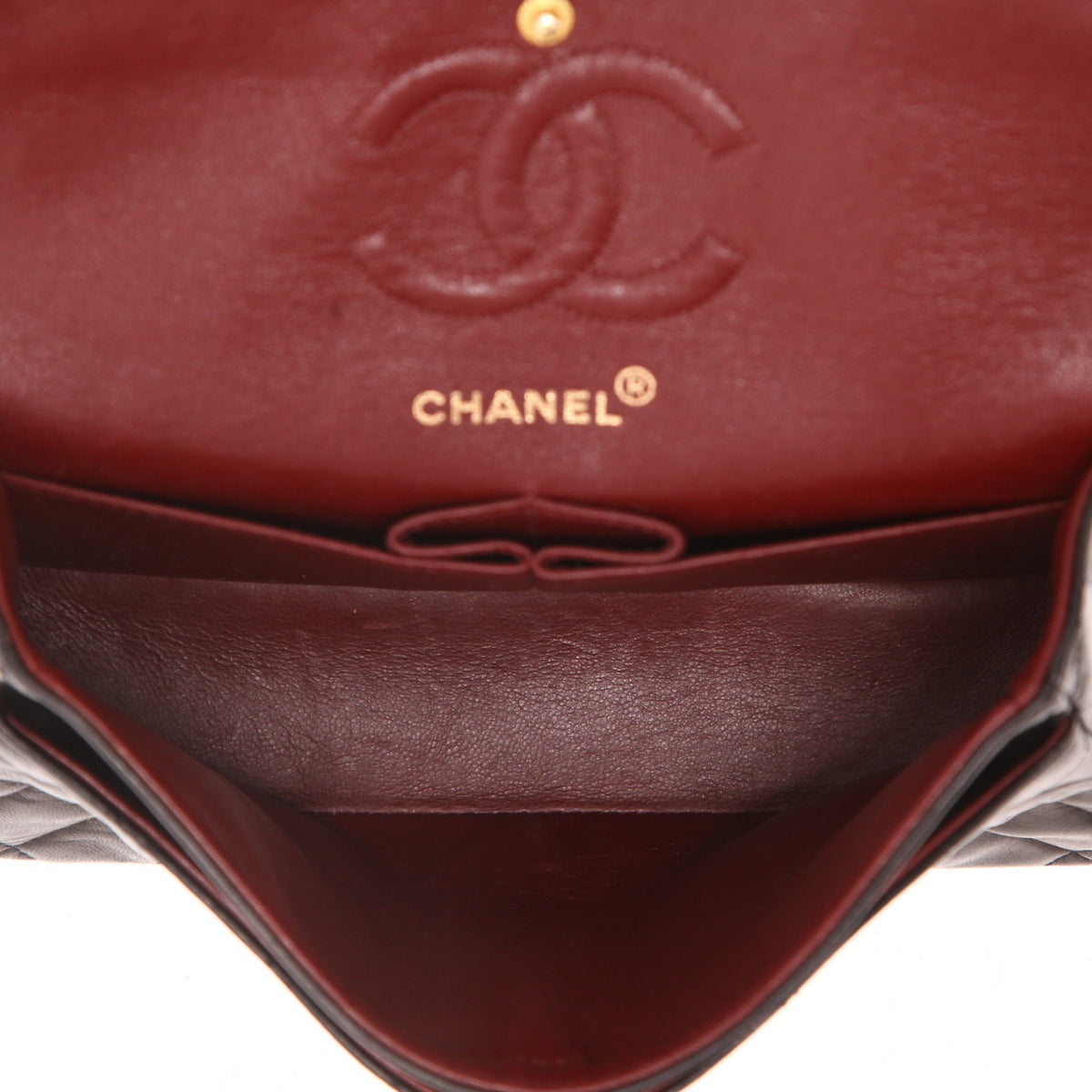 Chanel Timeless Petit handbag in black quilted leather - DETAIL 3