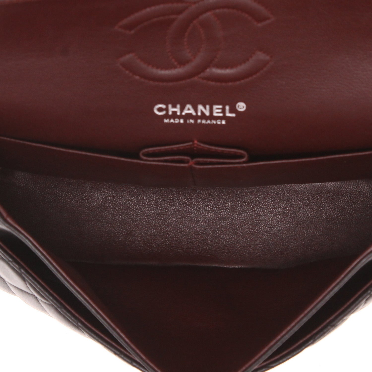 Chanel Timeless Petit shoulder bag in black quilted leather - DETAIL 3