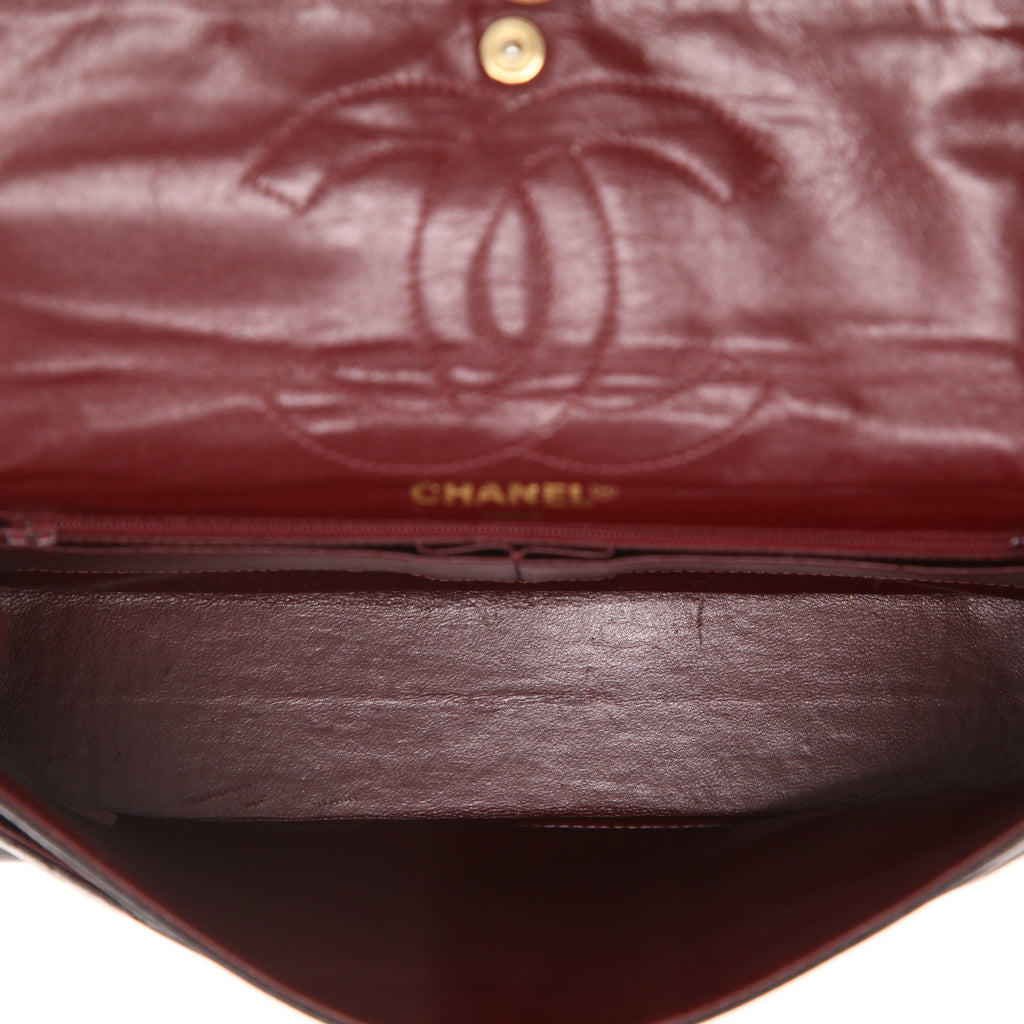 Chanel Timeless Vintage handbag in black quilted leather - DETAIL 3
