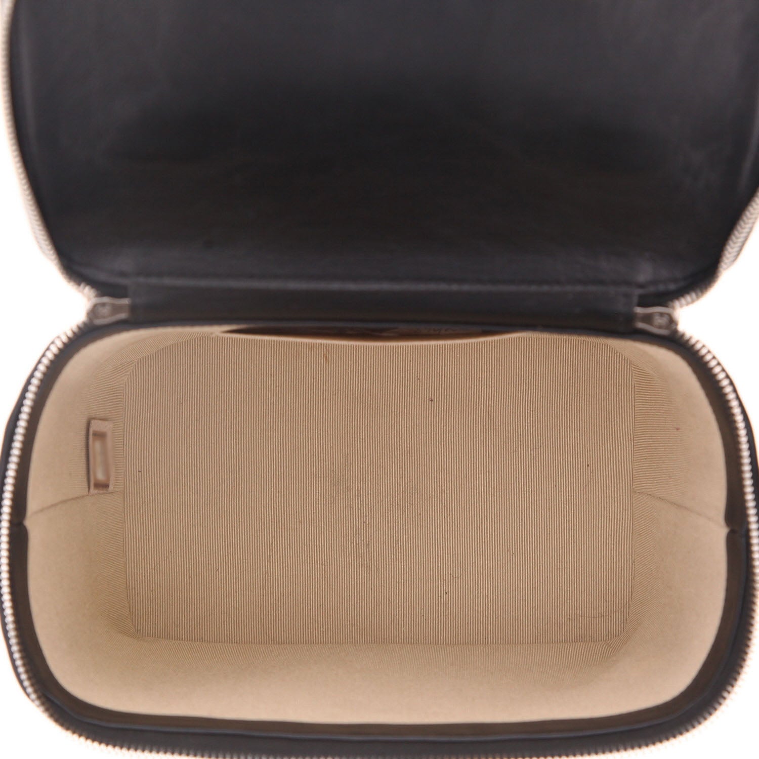 Chanel Vanity vanity case in wicker and black leather - DETAIL 3