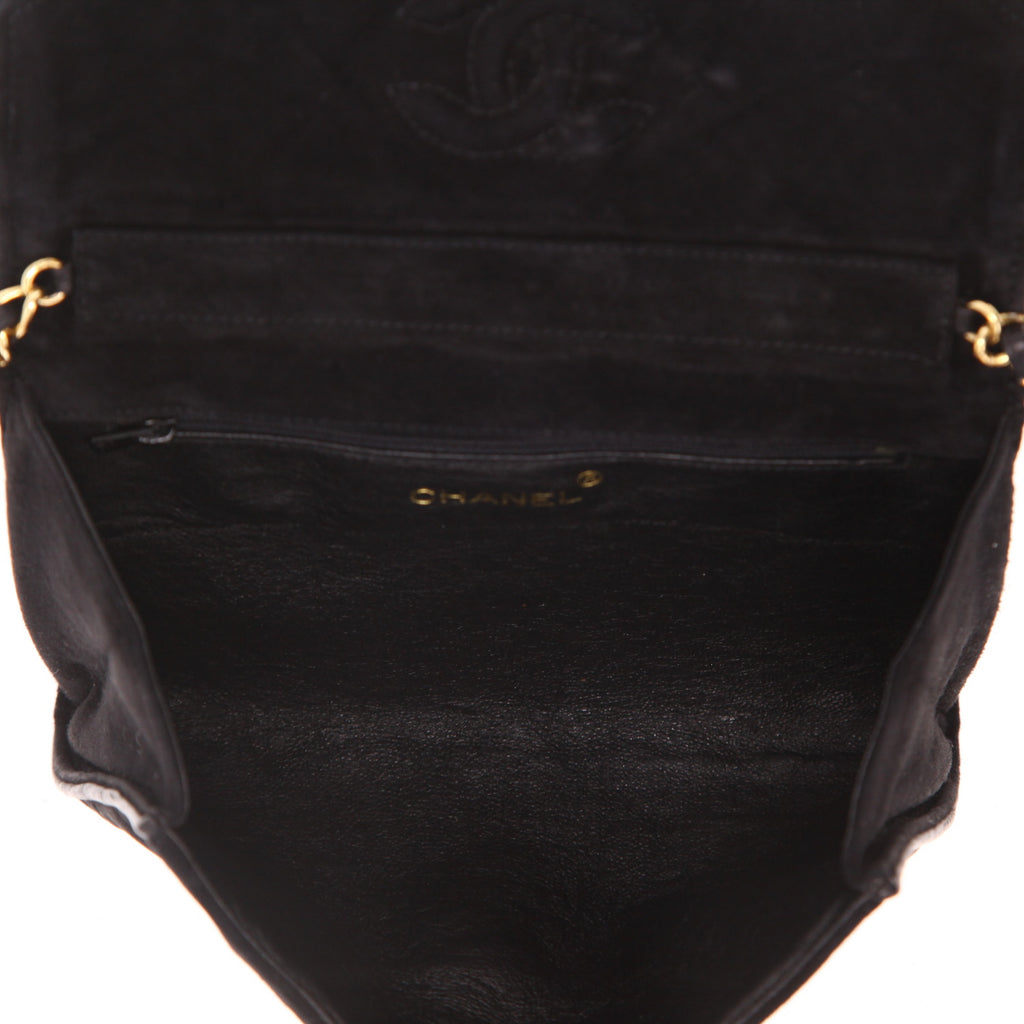 Chanel Vintage shoulder bag in black suede - DETAIL 3