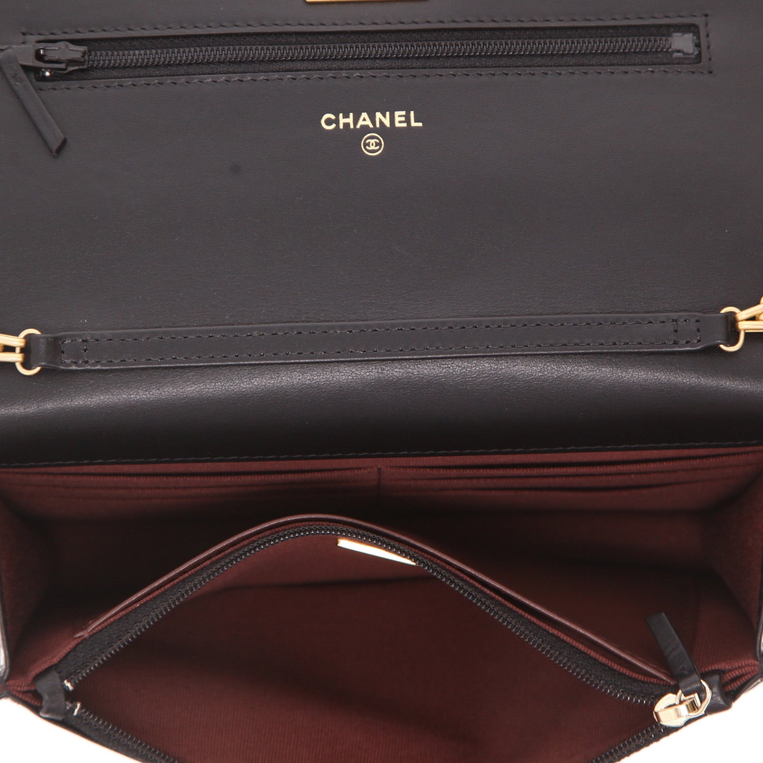 Chanel Wallet on Chain shoulder bag in black chevron quilted leather - DETAIL 3