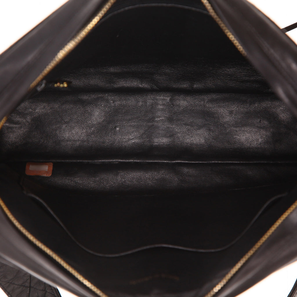Vintage Chanel shoulder bag in black quilted leather - DETAIL 3